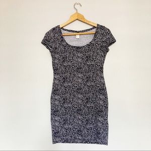 H&M Basic Print Mini Dress